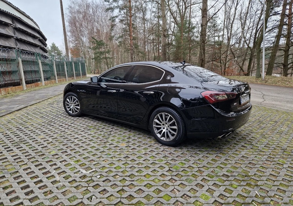 Maserati Ghibli cena 109000 przebieg: 134000, rok produkcji 2014 z Kraków małe 466